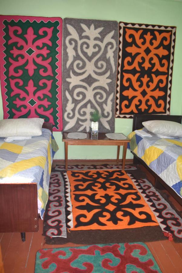 Guest House Oimo Balykčy Esterno foto